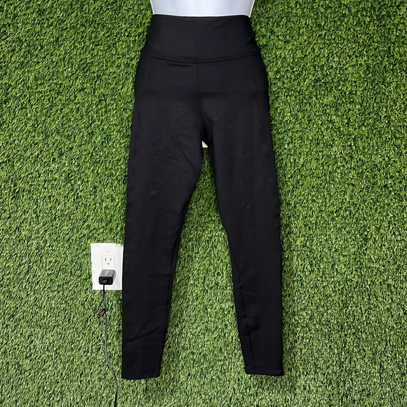 Rare! NWT Bombshell Sportswear Divine Adjustable Waist Black Leggings M - Picture 6 of 7